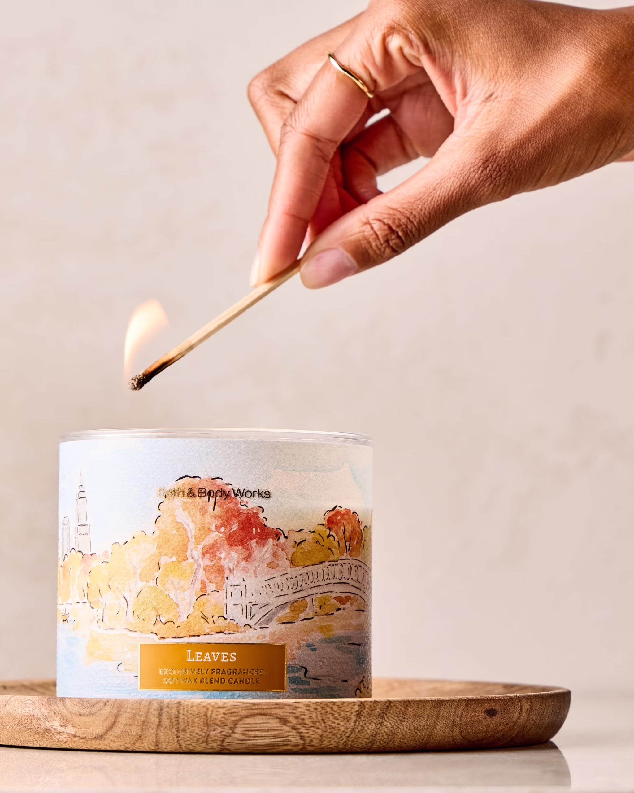 Leaves 3-Wick Candle - Image 3